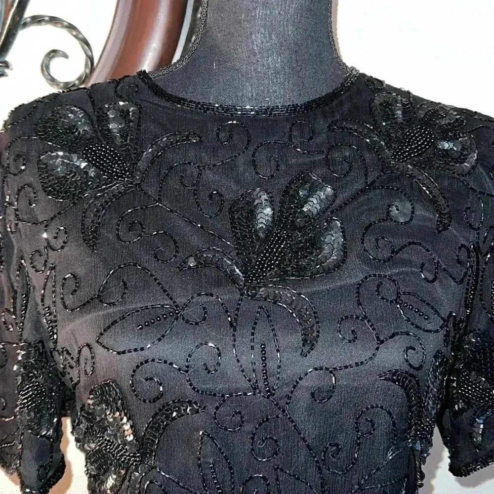 Stenay Women’s 100% Silk Black Beaded Sequin Vintage Scalloped Hem Size Medium